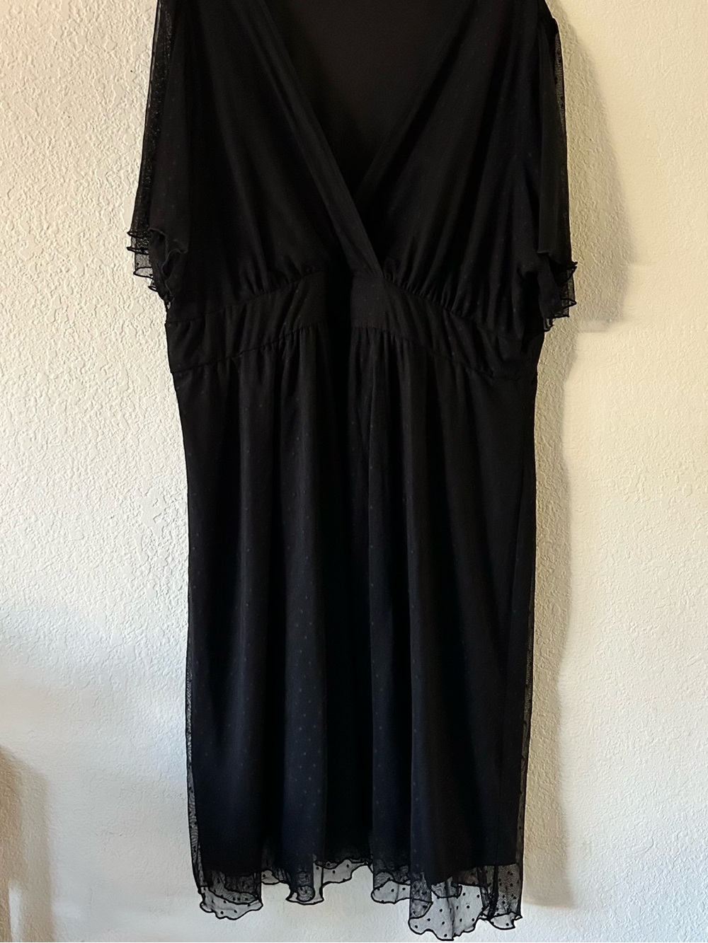 Kiyonna Black Wrap-Style Midi Dress